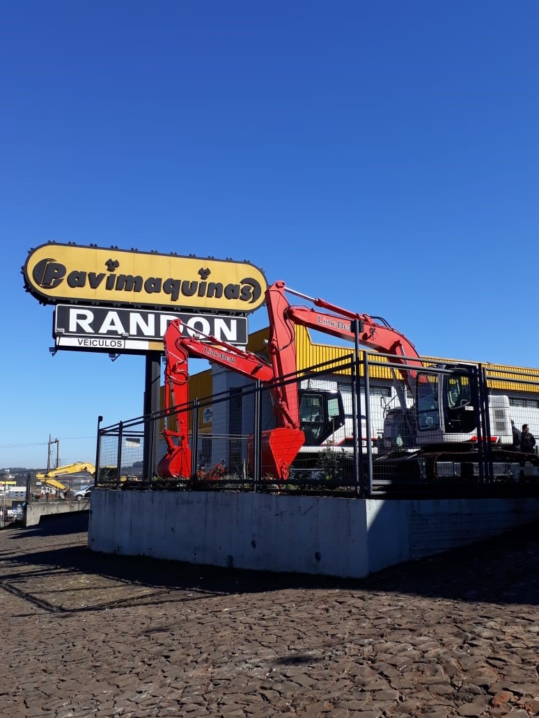 Pavimaquinas � o novo distribuidor das escavadeiras Link-Belt